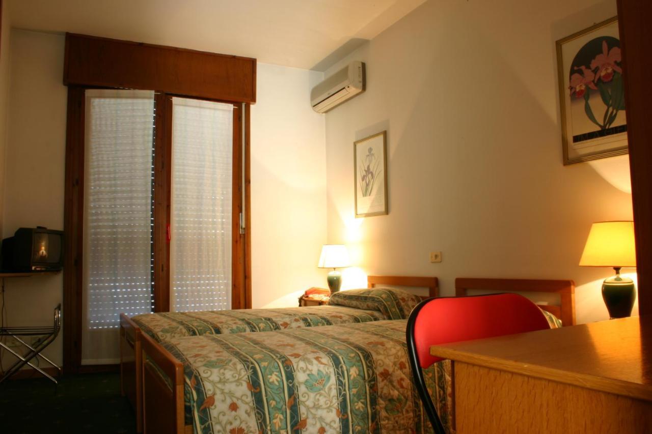 Hotel Rizzi Monticello Conte Otto Ngoại thất bức ảnh